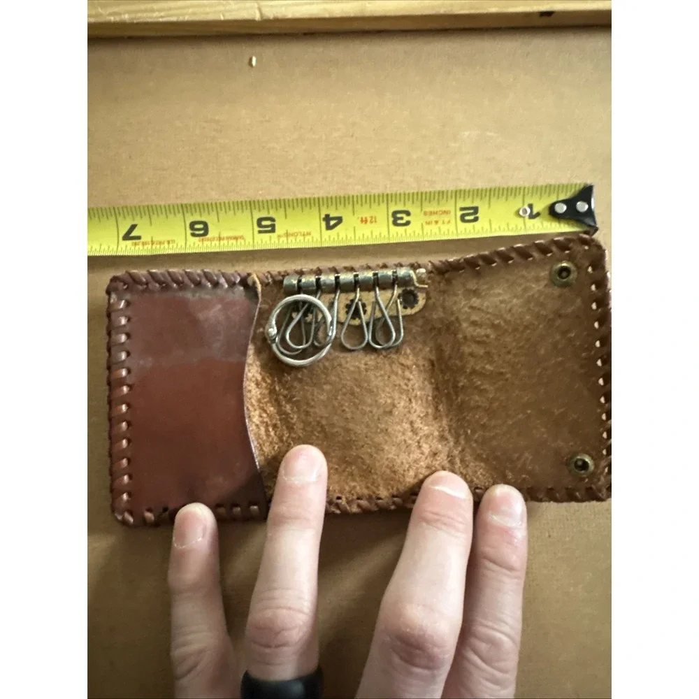 Vintage Hand Tooled Leather Key  Holder Case Trifold